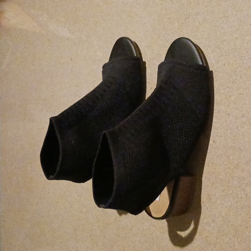 Steve Madden, black, girls sandals, size 3